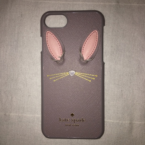 kate spade Accessories - Kate Spade Leather Snap Case for iPhone 7